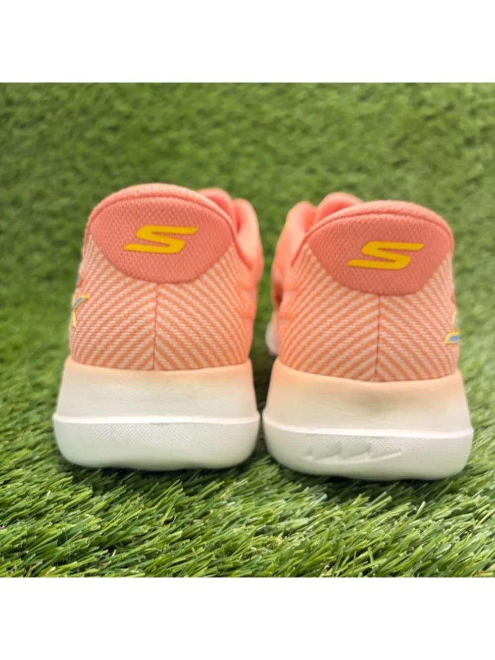 Skechers please review